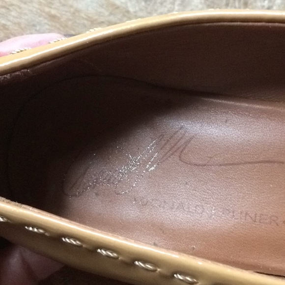 Donald pliner wedge shoes - Picture 7 of 7